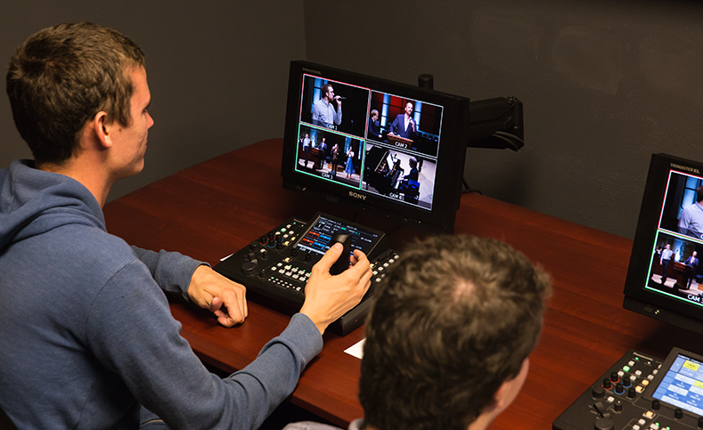 aw-rp150_ptz_camera_controller_for_high_quality_professional_broadcast_imag_and_livestreaming_video_productions_1