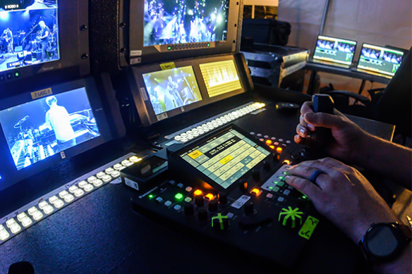 Panasonic Professional PTZ Cameras - versatile_remote_camera_control_options