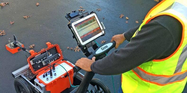 GSSI Geophysical Survey Ground Penetrating Radar Systems - img_0171